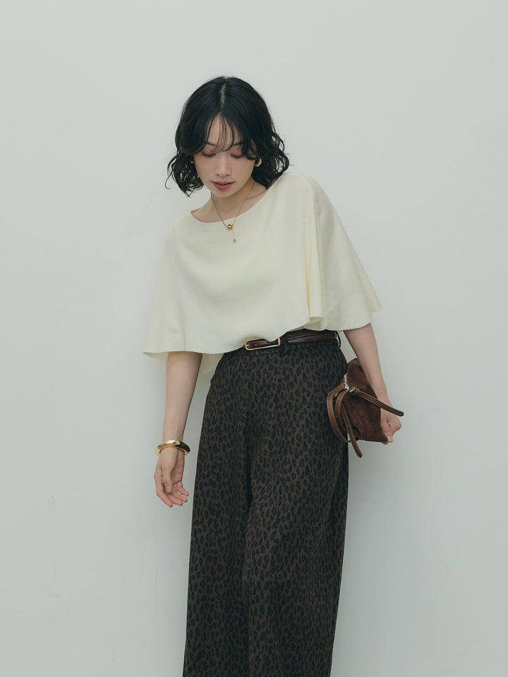 ケープデザインニット
