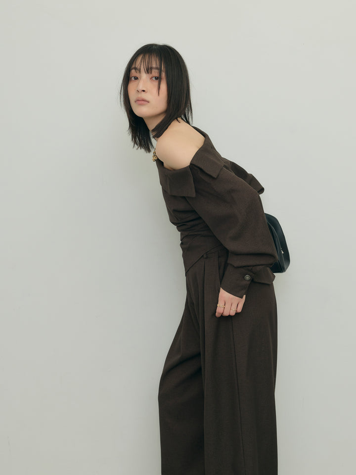 アシンメトリーショルダートップス×タックワイドパンツセット