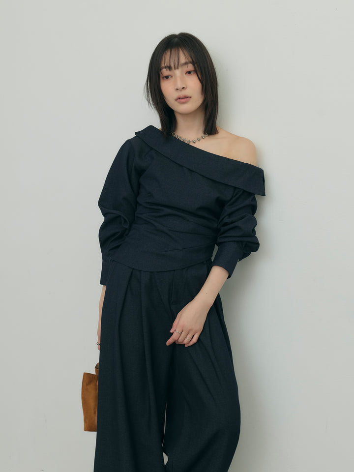 アシンメトリーショルダートップス×タックワイドパンツセット