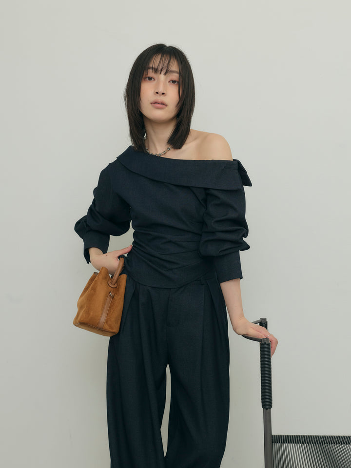 アシンメトリーショルダートップス×タックワイドパンツセット